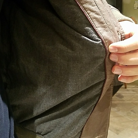 Men's Leather jacket Sz L - Picture 2 of 3